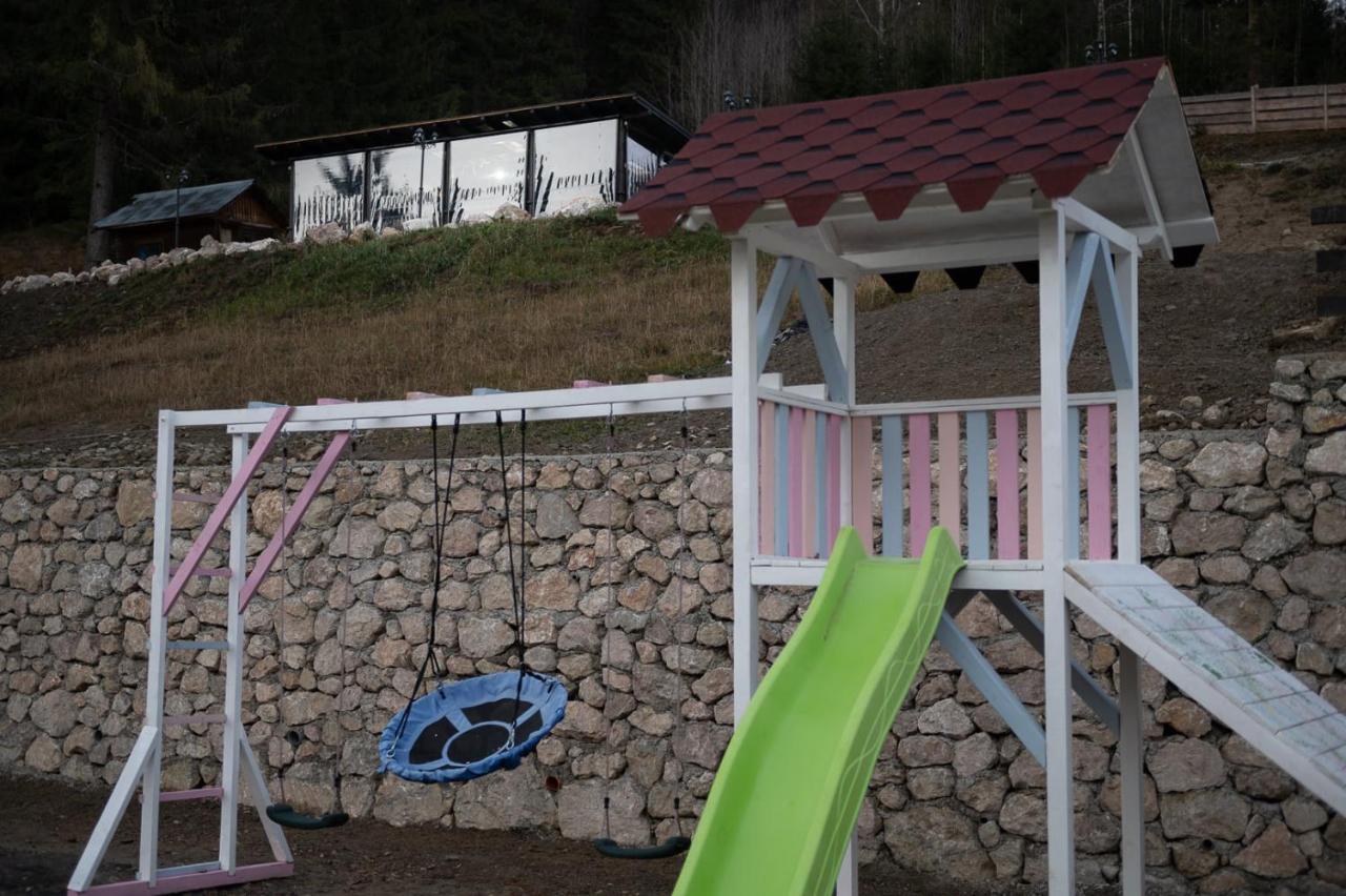 Resort Valea Tatarilor Lacu Rosu Exterior photo